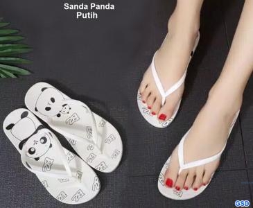 Sandal Panda putih